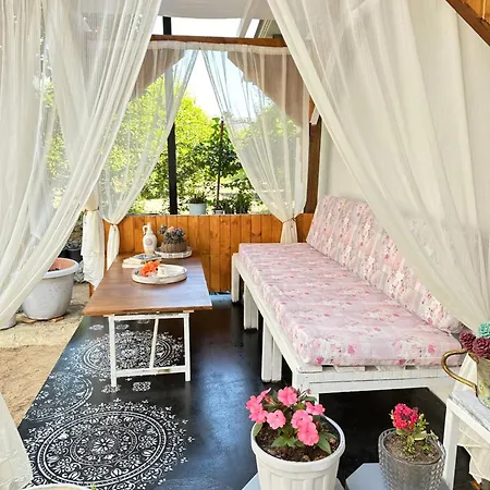 Cemils Гостевой дом Чирали